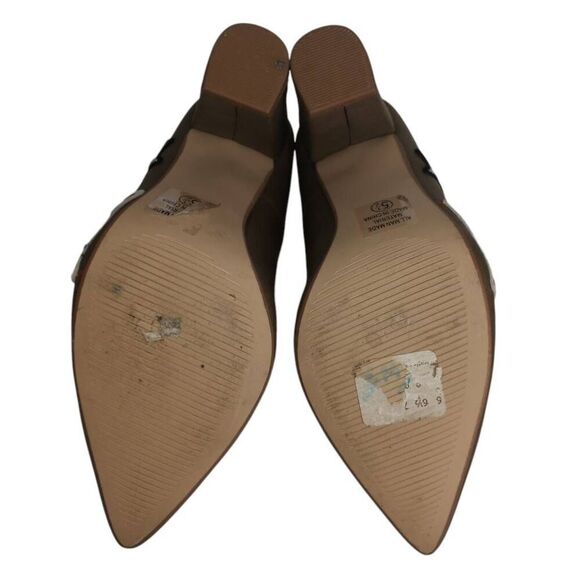 NOT JUST A PUMP ARMY GREEN EMBROIDERED PATCH HEELS SZ.5.5 EUC. - Picture 6 of 8